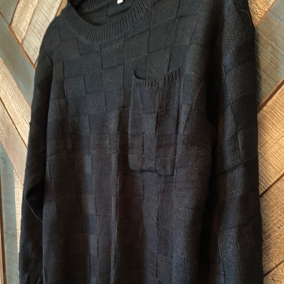 Black Crewneck Sweater with Soft Texture - Picture 3 of 3
